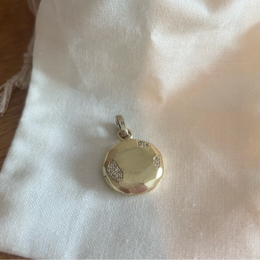 Kendra Scott Charm/Locket